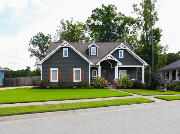 1221 Sage Creek Dr, Bryant, AR 72022