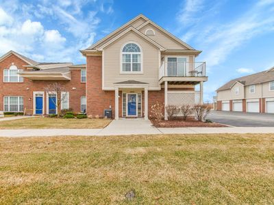 28234 S Pointe Ln, Chesterfield, MI, 48051