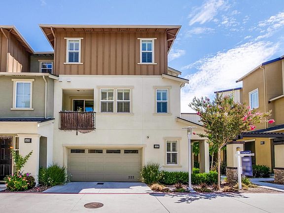 3rd image of 1431 Nestwood Way