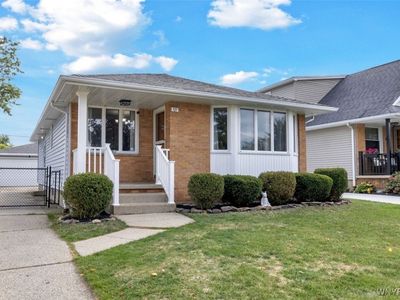 121 Melody Ln, Tonawanda, NY, 14150