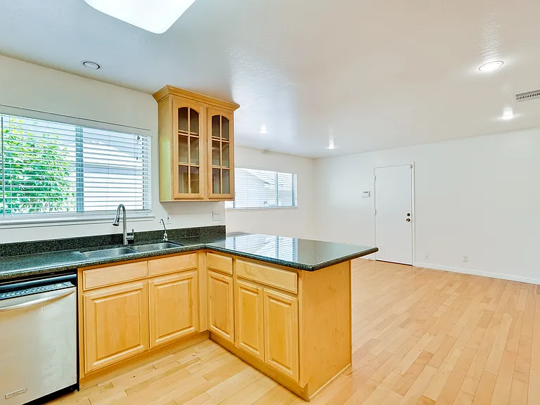 1289 Glen Haven Dr — Photo 15