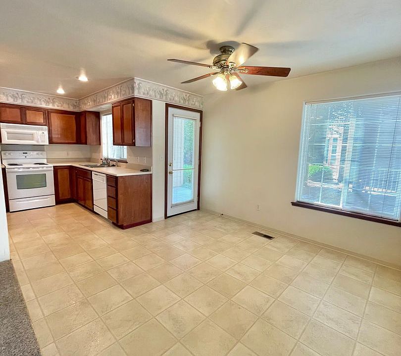 6089.2n 648 Hueners Lane 648 Hueners Ln Jacksonville OR Zillow
