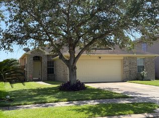 7921 Emerald Oak Dr, Texas City, TX 77591
