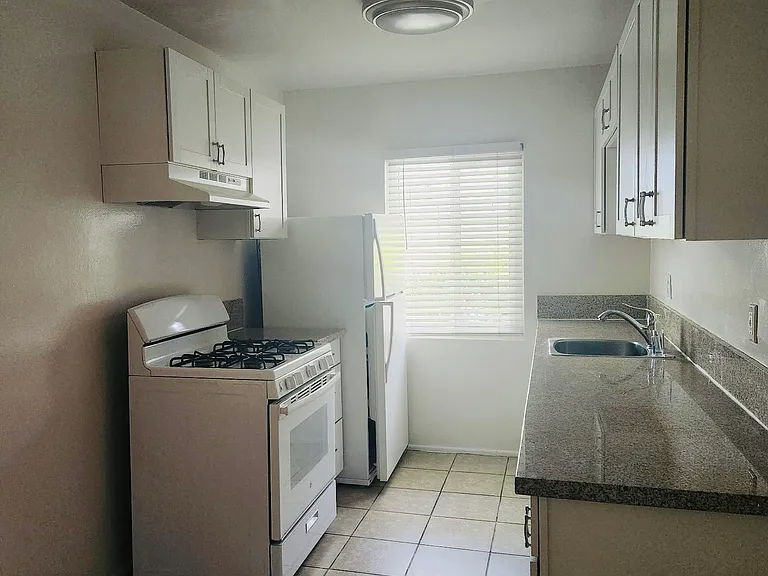1047 N Ogden Dr #2 — Photo 4