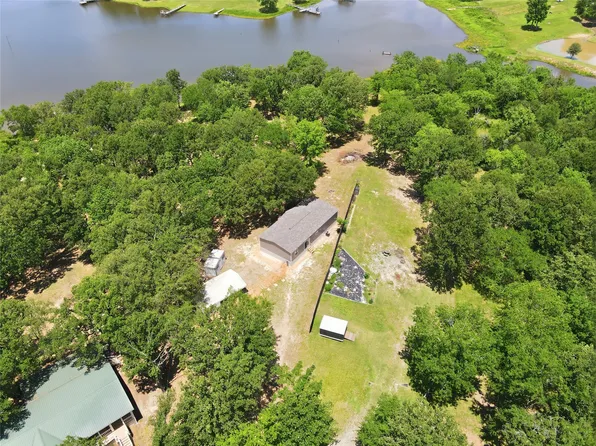 175 Broken Bow Ln, Quitman, TX 75783