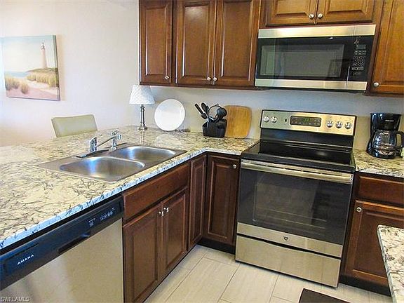 4th image of 7700 Estero Blvd Ph 4