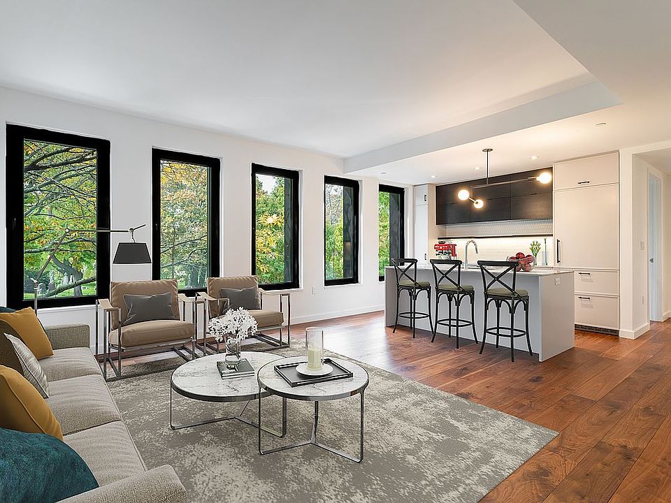1st image of 305 23rd St #3S
