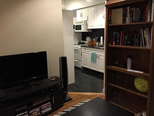 Rented by Big Apple Properties, LLC | media 31