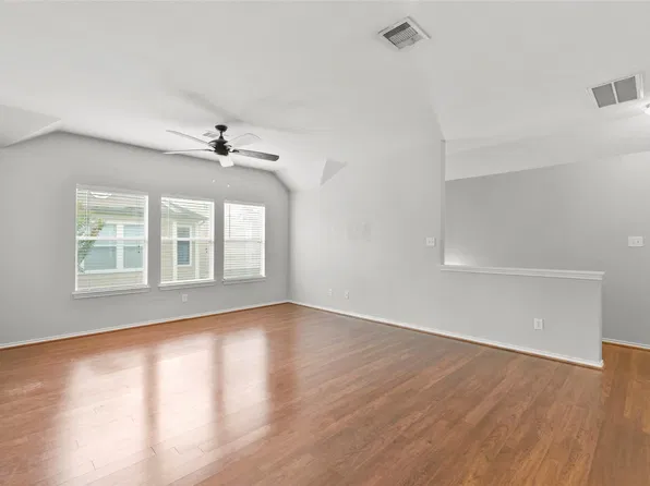1313 Paige St, Houston, TX 77003