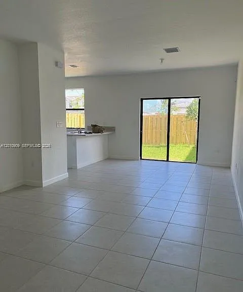 13102 SW 232nd Ln #13102 — Photo 11