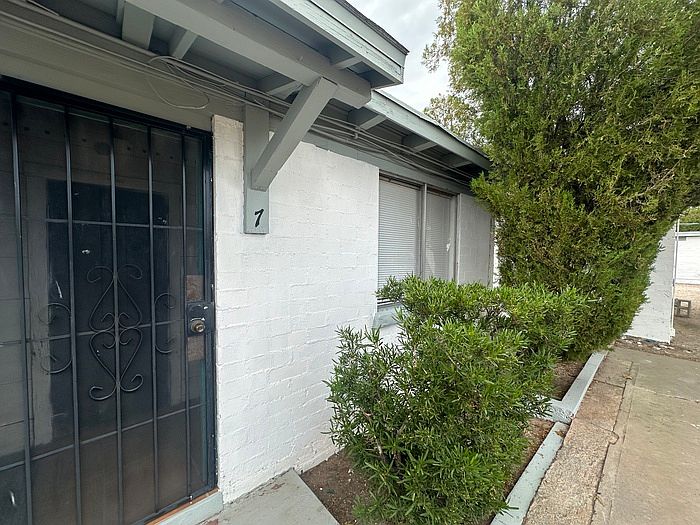 1st image of 250 W Laguna St APT 7
