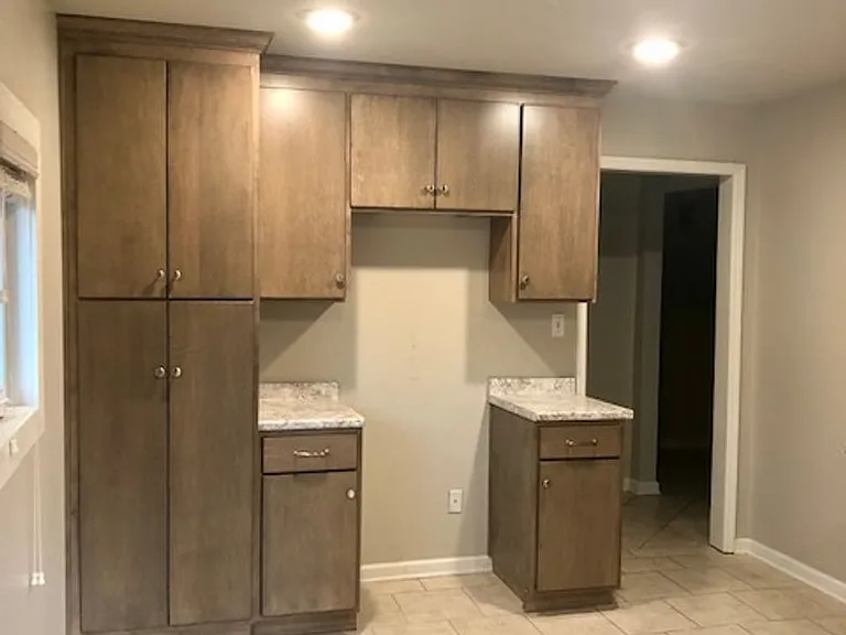 810 Chestnut St — Photo 14