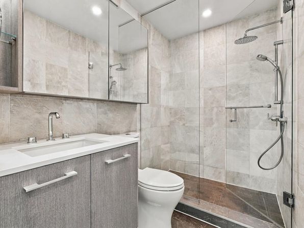 2 bedroom rental in Vancouver — photo 32