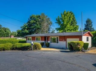 9216 117th St SW #B, Lakewood, WA 98498
