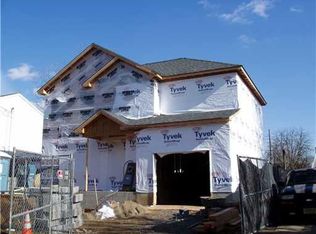 718 Colgate Ave, Perth Amboy, NJ 08861