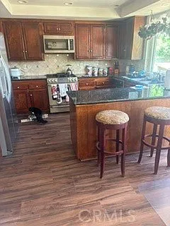4 bed, 2121 sqft, $1,200 — Photo 2