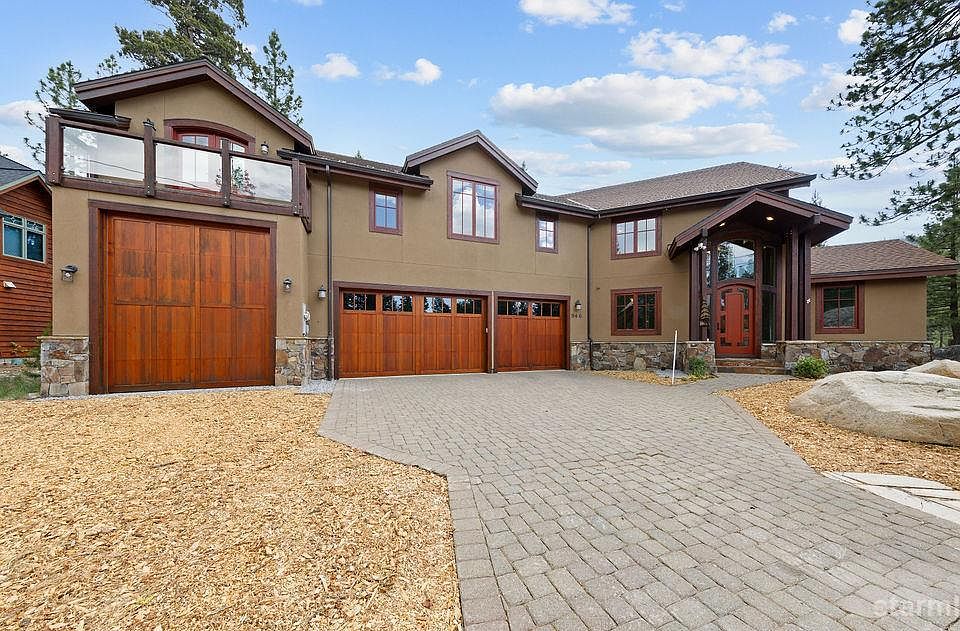 1st image of 946 Shakori Dr