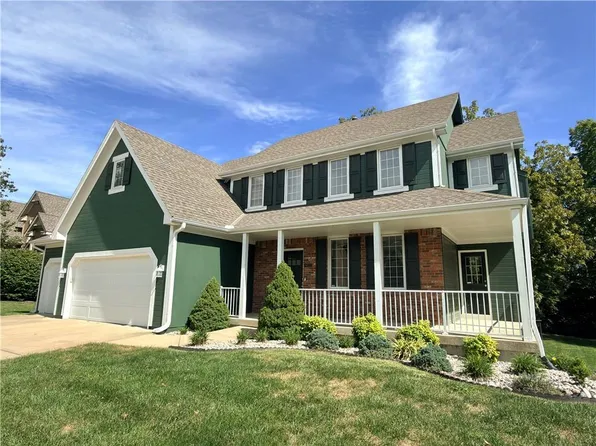 9027 N Manning Ave, Kansas City, MO 64157