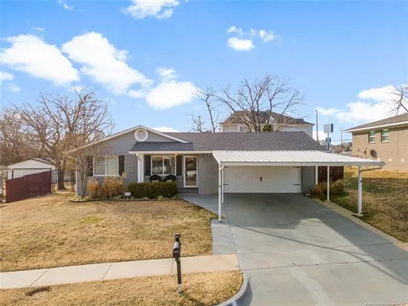 18 S 166th Ave E, Tulsa, OK 74108