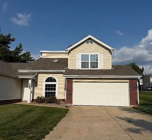 1300 Forest Creek Dr Photo 1