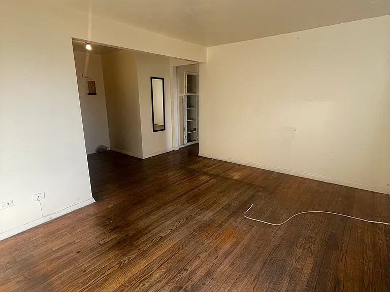 1317 Park Pl #2F — Photo 1