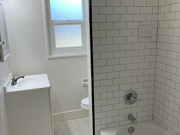 4th image of 1731 N St #9