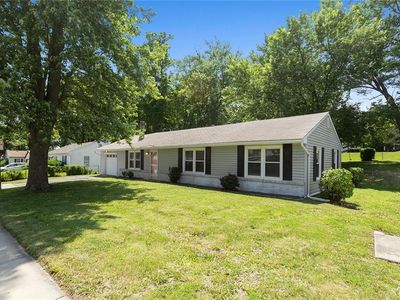 304 Range Line Rd, Liberty, MO, 64068