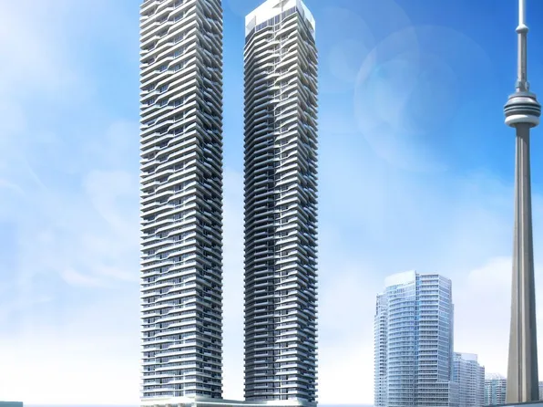 100 Harbour St #3808, Toronto, ON M5J 0B5