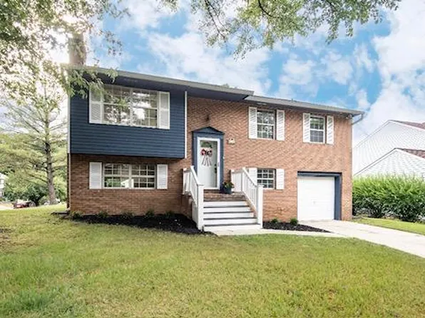 1240 Viking Dr N, Arnold, MD 21012