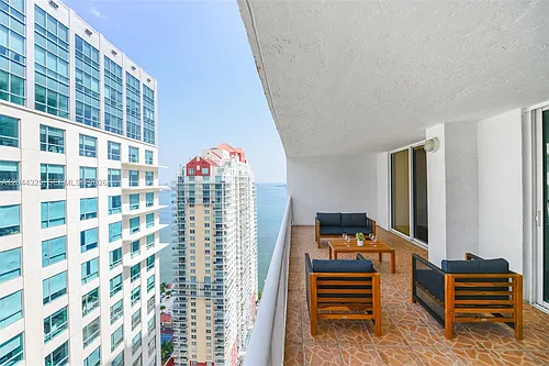 1200 Brickell Bay Dr Photo 1 1200 Brickell Bay Dr Photo 1
