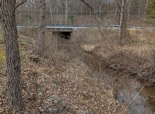 6957 Fishing Creek Valley Rd, Harrisburg, PA 17112