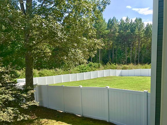 5th image of 6834 Flagstone Dr
