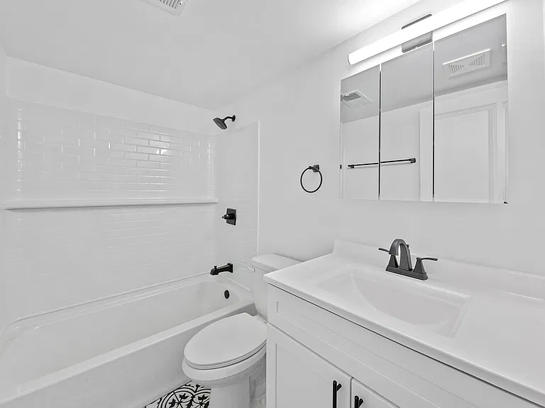 010-4015 Estermarie Dr. Unit 4_CincyPhotoPro-1609