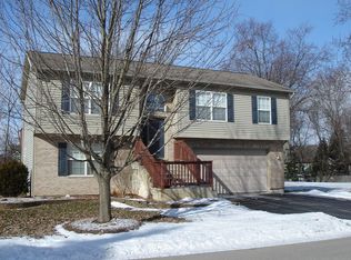 7309 Sunset Dr, Crystal Lake, IL