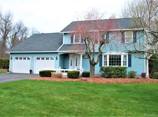 352 Quail Run Rd, Suffield, CT 06078