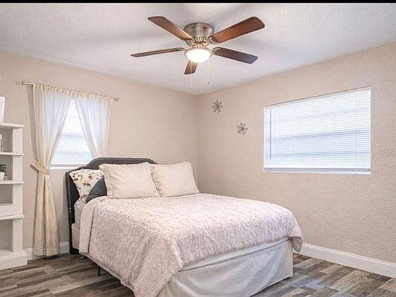 4th image of 4664 Pleasant Valley Ct