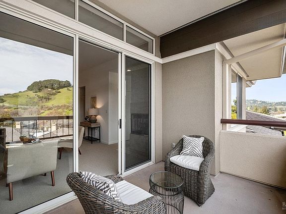 4th image of 400 Deer Valley Road #5D
