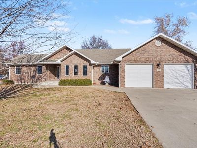 545 E Monroe Ave, Garnett, KS, 66032