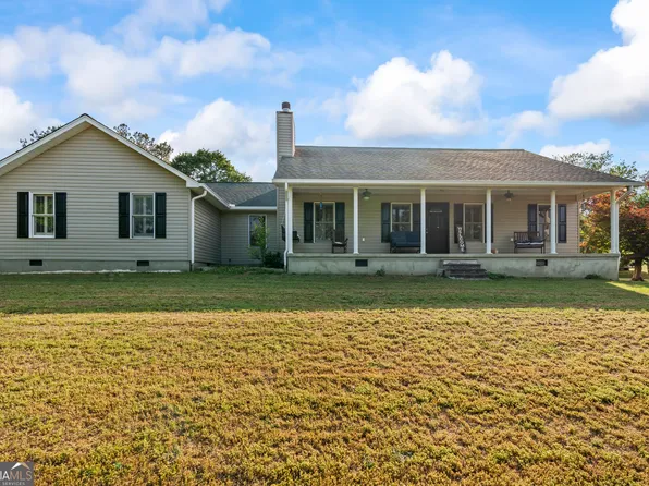 976 Shoal Creek Rd, Lavonia, GA 30553