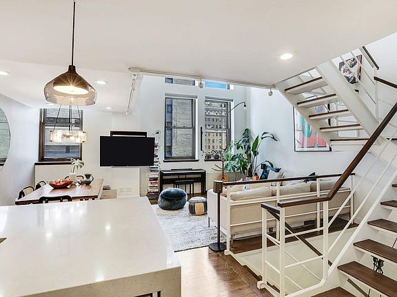 5th image of 305 2nd Ave APT 532