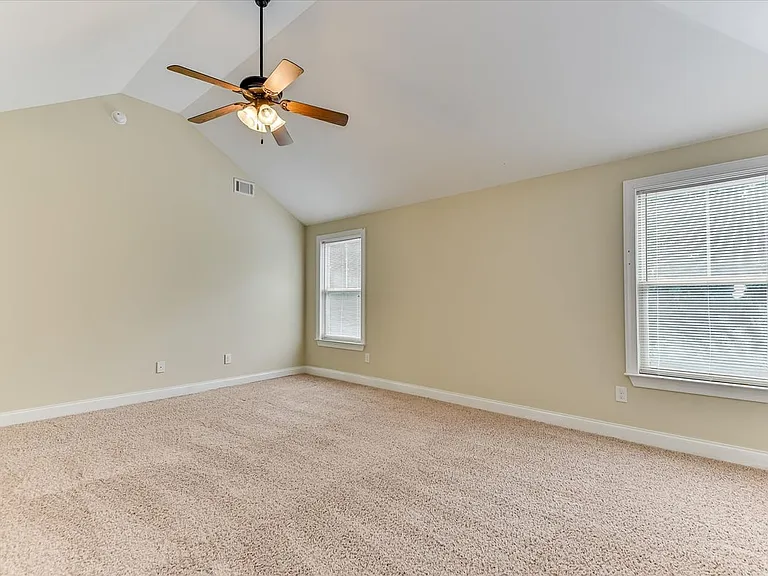 4215 Windslow Dr — Photo 48