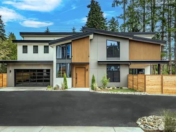 8336 NE 148th Place, Kenmore, WA 98028