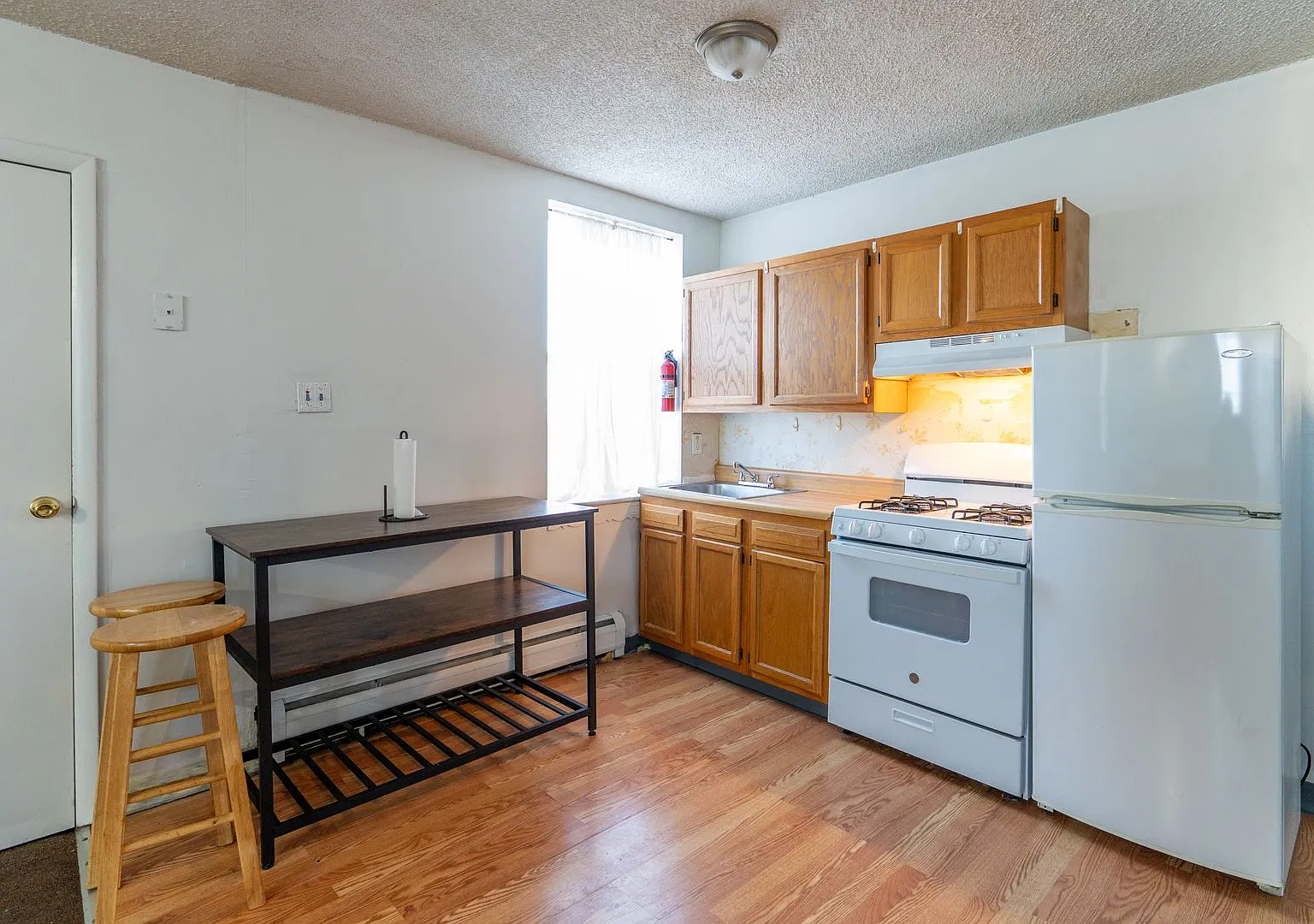2400 S 4th St 3rd Fl — Photo 4