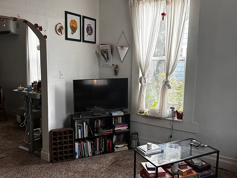1201 W 23rd St — Photo 2