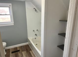 903 E Oakland Ave, Lansing, MI 48906