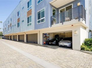 5627 W Observation Ln, Los Angeles, CA 90028