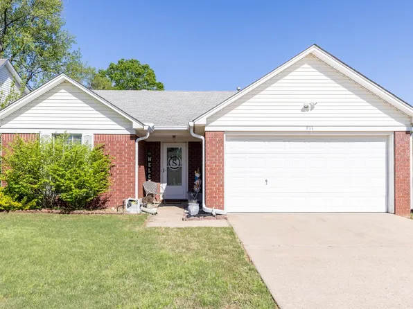 911 Allyson Ave, Bryant, AR 72022