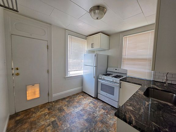 4th image of 724-726 E Downington Ave