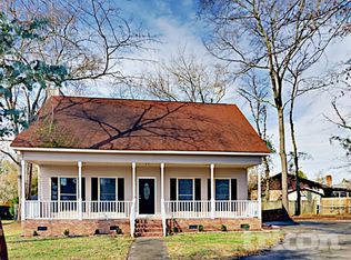 242 Chisolm Cir, Lexington, SC 29073