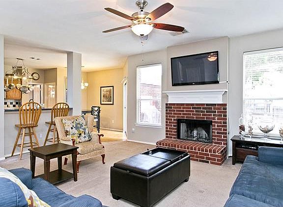 5th image of 6304 Candletree Ln